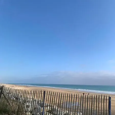 Au Bon Endroit בית נופש ברנוויל-קרטרט
