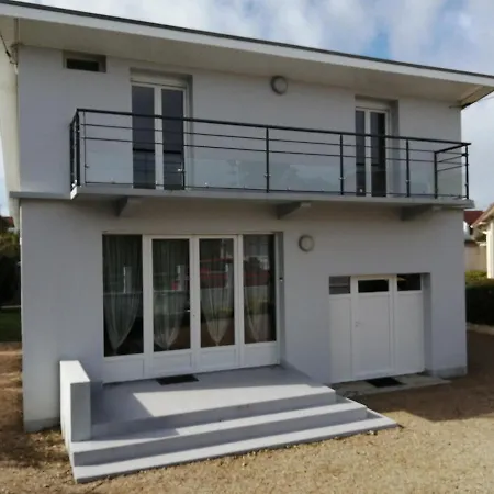 Au Bon Endroit